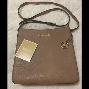 Michael Kors Crossbody Messenger Bag